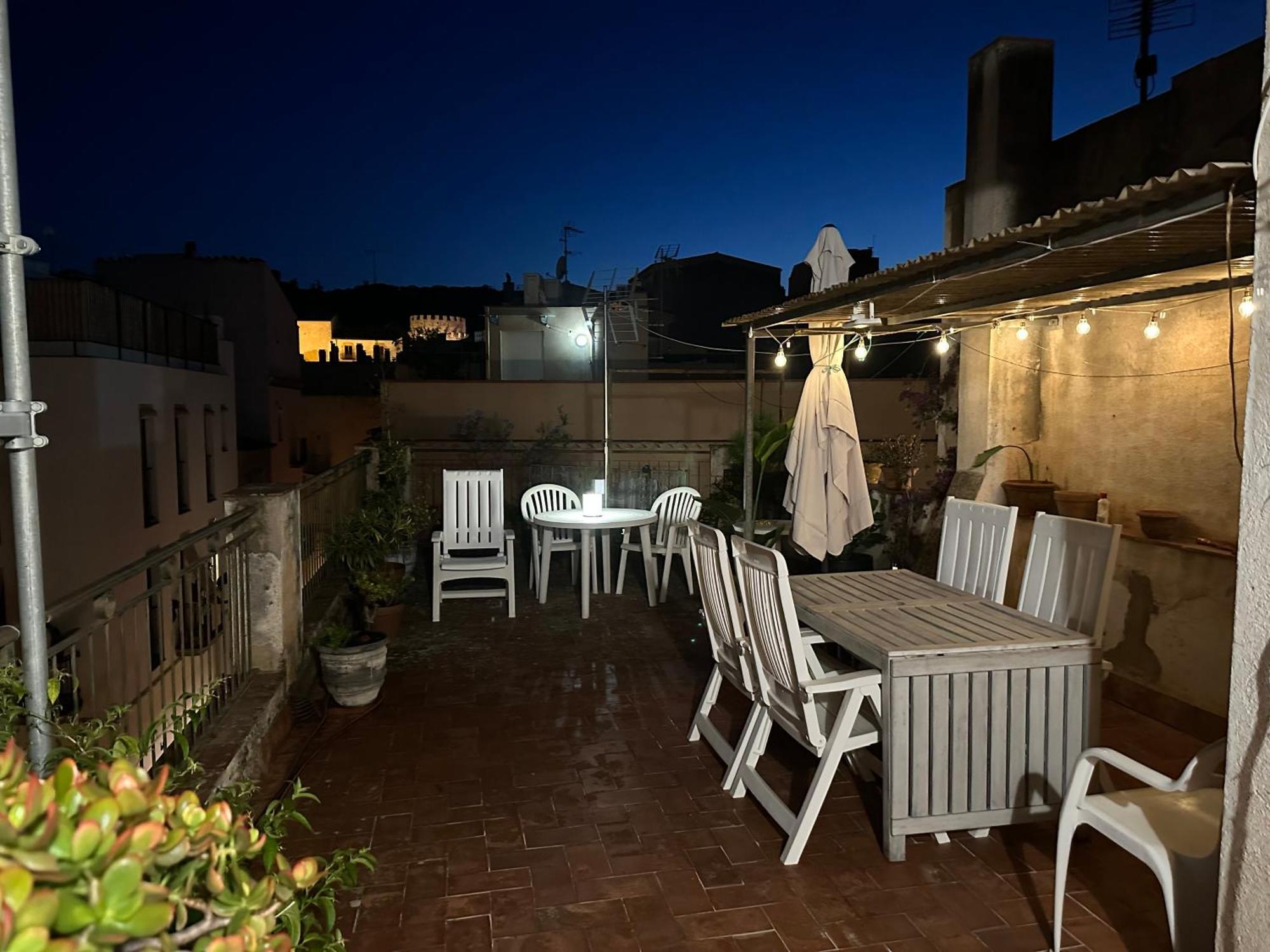 Notaria: Casco Antiguo Apartment with Garden Terrace Sant Feliu de Guixols Exterior photo